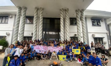 PMII Pandeglang Lakukan Aksi Unras, Meminta MoU  Pengolahan Sampah dibatalkan