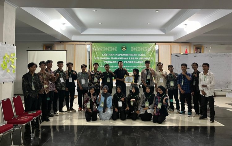 Humas PT. Sino Menjadi Pemateri dalam Latihan Kepemimpinan  (LK) 1 Kumala Perwakilan Pandeglang