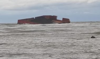 KAP-B Akan Lakukan Audiensi Ke UPP Kelas III Labuan Terkait Dengan Pembersihan Kapal Tongkang Karam