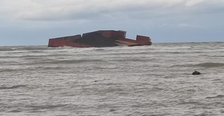 KAP-B Akan Lakukan Audiensi Ke UPP Kelas III Labuan Terkait Dengan Pembersihan Kapal Tongkang Karam