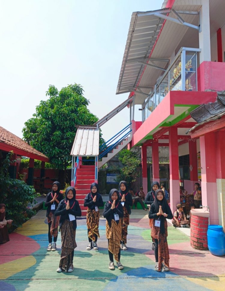 Kegiatan P5 SDN Curugbarang 1 Cipeucang, & Dinding Bermotif Guna Menciptakan Lingkungan Belajar Yang Nyaman