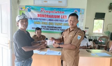 Pembagian Honor LKD Desa Pasir Panjang Kecamatan Picung Dari DD Tahap 1 2025, Berjalan Lancar