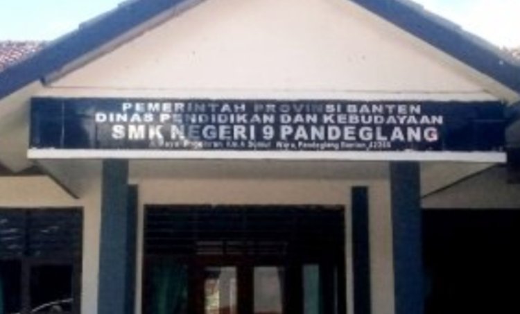 Pendamping PKH Pagelaran Pandeglang, Bertahun-tahun Rangkap Operator SMKN 9 Pandeglang Baru Berhenti Agustus 2025