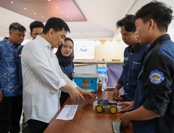 Wagub Dimyati Dorong Mahasiswa Tingkatkan Inovasi Teknologi